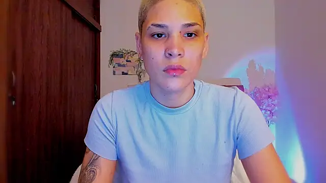 Snapshot of Charlee_pink chatting on January 15, 2026, 8:12 pm Charlee pink online show from January 15, 2026, 8:12 pm