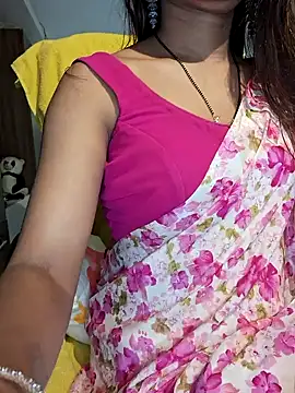 Snapshot of Cute-Tara chatting on January 24, 2025, 6:25 pm Cute-Tara online show from January 24, 2025, 6:25 pm