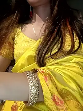 Snapshot of Cute-Tara chatting on February 15, 2025, 4:01 pm Cute-Tara online show from February 15, 2025, 4:01 pm