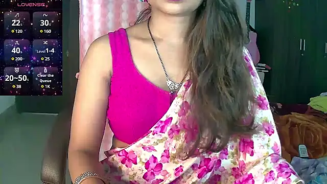 Snapshot of Cute-Tara chatting on March 8, 2025, 5:43 pm Cute-Tara online show from March 8, 2025, 5:43 pm