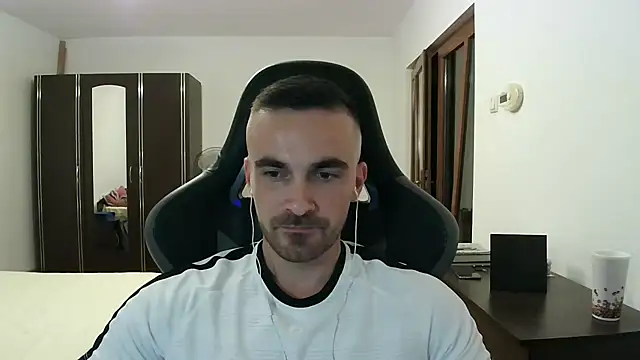 mu5clemania2 online show from October 6, 2025, 3:42 pm