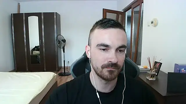 Snapshot of mu5clemania2 chatting on July 11, 2026, 1:36 pm mu5clemania2 online show from July 11, 2026, 1:36 pm