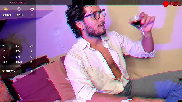 Snapshot of Nicholasrodrii chatting on December 11, 2024, 1:58 am Nicholasrodrii online show from December 11, 2024, 1:58 am