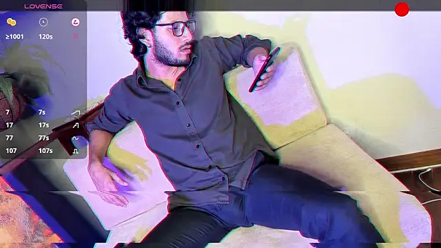 Snapshot of Nicholasrodrii chatting on December 15, 2024, 1:46 am Nicholasrodrii online show from December 15, 2024, 1:46 am