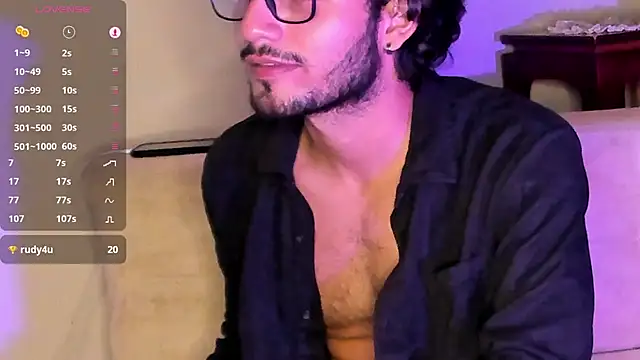 Snapshot of Nicholasrodrii chatting on January 12, 2025, 12:49 am Nicholasrodrii online show from January 12, 2025, 12:49 am