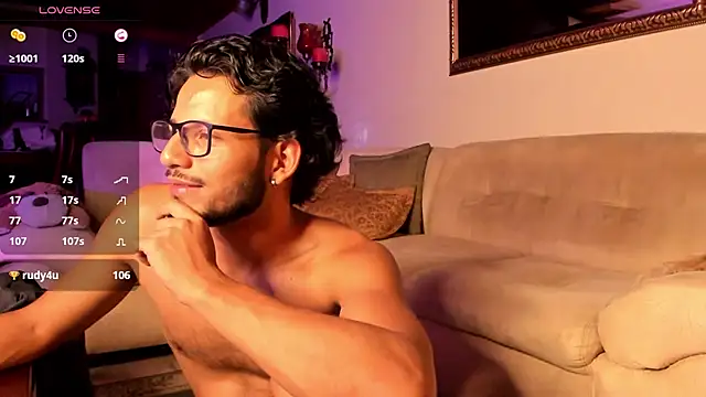 Snapshot of Nicholasrodrii chatting on January 31, 2025, 4:47 am Nicholasrodrii online show from January 31, 2025, 4:47 am