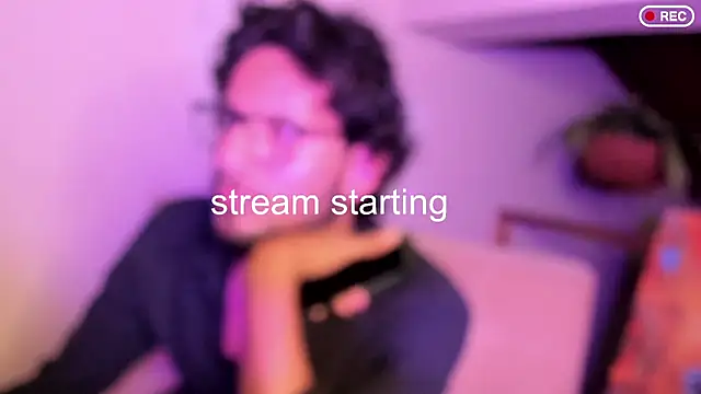 Snapshot of Nicholasrodrii chatting on March 22, 2025, 10:59 pm Nicholasrodrii online show from March 22, 2025, 10:59 pm