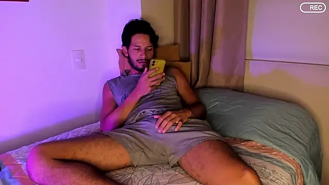 Snapshot of Nicholasrodrii chatting on September 11, 2025, 11:38 pm Nicholasrodrii online show from September 11, 2025, 11:38 pm