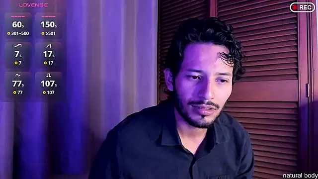 Snapshot of Nicholasrodrii chatting on October 8, 2025, 11:24 pm Nicholasrodrii online show from October 8, 2025, 11:24 pm