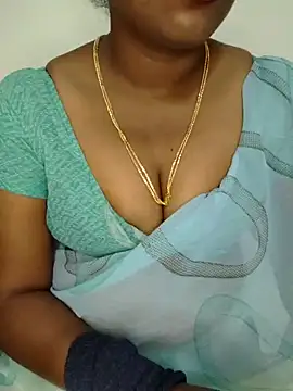 Snapshot of Sexy_Ammu_Telugu chatting on January 21, 2025, 4:10 am Sexy Ammu Telugu online show from January 21, 2025, 4:10 am