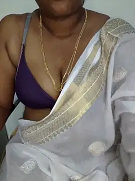 Snapshot of Sexy_Ammu_Telugu chatting on February 23, 2025, 6:45 pm Sexy Ammu Telugu online show from February 23, 2025, 6:45 pm