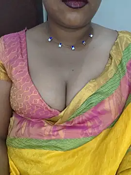 Snapshot of Sexy_Ammu_Telugu chatting on October 31, 2025, 5:30 am Sexy Ammu Telugu online show from October 31, 2025, 5:30 am