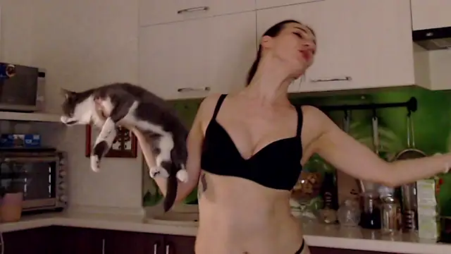 Snapshot of pepper_milf chatting on February 18, 2025, 7:41 pm pepper milf online show from February 18, 2025, 7:41 pm