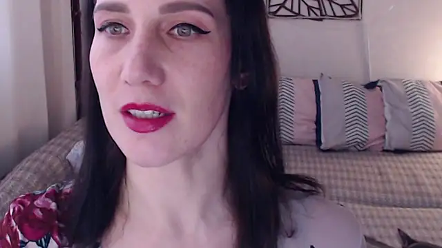 Snapshot of pepper_milf chatting on March 9, 2025, 11:14 am pepper milf online show from March 9, 2025, 11:14 am