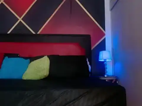 Snapshot of CindyandCarlo chatting on February 21, 2025, 12:17 pm CindyandCarlo online show from February 21, 2025, 12:17 pm