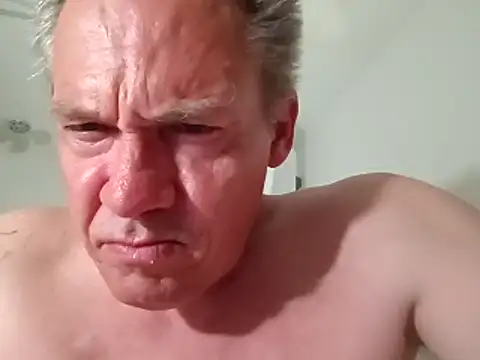 Snapshot of ed44435 chatting on February 20, 2026, 9:32 am ed44435 online show from February 20, 2026, 9:32 am