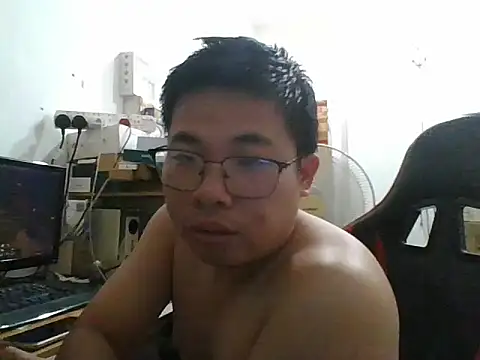 Snapshot of shyboymasturbation chatting on December 30, 2024, 2:40 pm shyboymasturbation online show from December 30, 2024, 2:40 pm