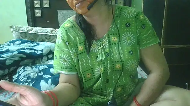 couplesuni online show from April 20, 2026, 3:09 am