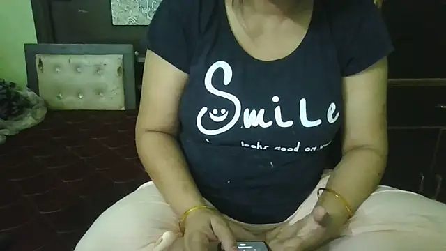 couplesuni online show from July 3, 2026, 1:45 am
