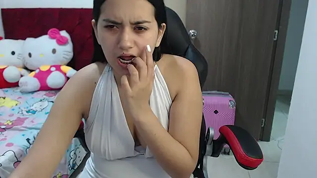 Snapshot of kayla_k18 chatting on February 8, 2026, 12:14 am kayla k18 online show from February 8, 2026, 12:14 am