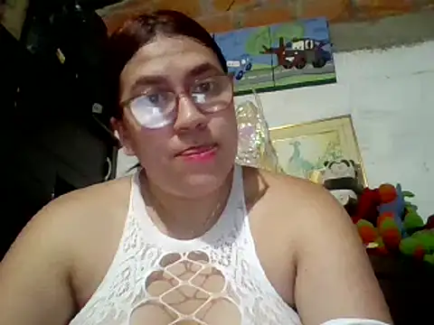 dafne19  online show from March 14, 2025, 3:26 am