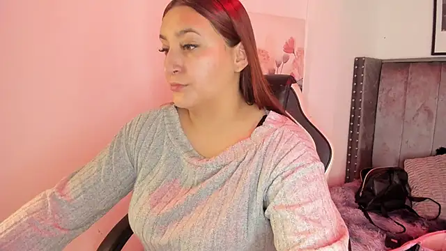 Alaia Cute online show from November 15, 2025, 3:04 am