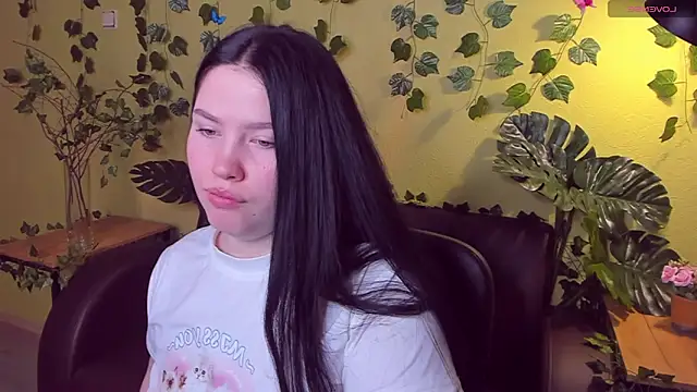 Snapshot of MaryAriel chatting on March 20, 2025, 3:56 am MaryAriel online show from March 20, 2025, 3:56 am