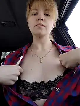 Snapshot of astiSWEET chatting on January 11, 2025, 5:10 am astiSWEET online show from January 11, 2025, 5:10 am