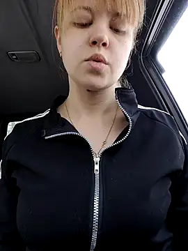 Snapshot of astiSWEET chatting on January 18, 2025, 5:41 am astiSWEET online show from January 18, 2025, 5:41 am