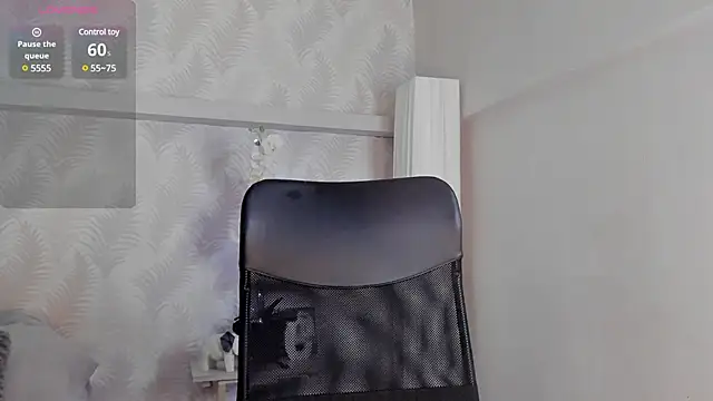 CyntiaAdams online show from January 10, 2025, 11:39 pm