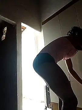 alexatransgata online show from February 21, 2026, 12:39 pm