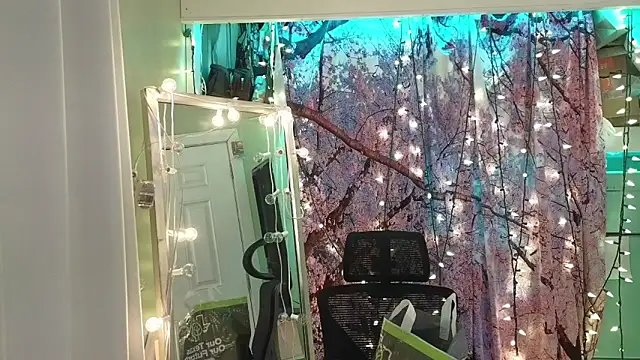 cunty tranny lydia online show from March 24, 2026, 4:28 am