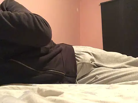 Snapshot of Genntle chatting on January 3, 2025, 7:50 pm Genntle online show from January 3, 2025, 7:50 pm