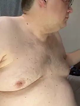 treatbobnicer online show from February 7, 2026, 4:22 pm