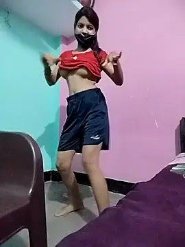 Hotty-Divya online show from September 18, 2025, 2:19 pm