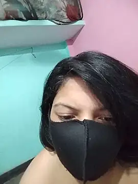 Hotty-Divya online show from June 20, 2026, 3:42 am