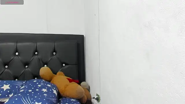 Natassha brown1 online show from October 7, 2025, 1:25 am