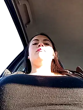 Lesly 10- online show from January 22, 2025, 10:15 pm