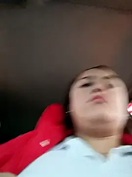 Lesly 10- online show from December 14, 2025, 10:25 pm