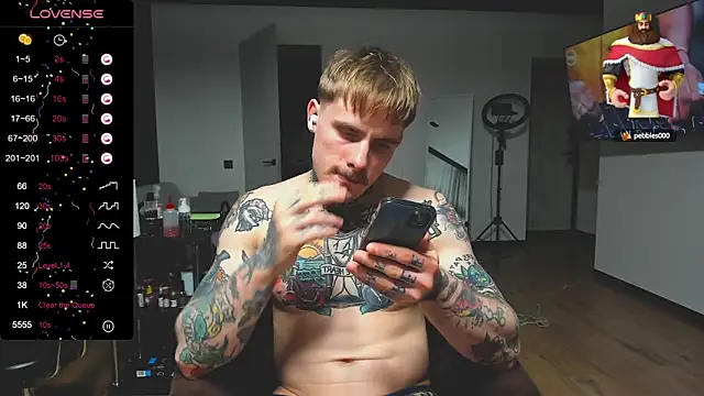 Snapshot of white_King9999 chatting on January 26, 2025, 5:23 pm white King9999 online show from January 26, 2025, 5:23 pm