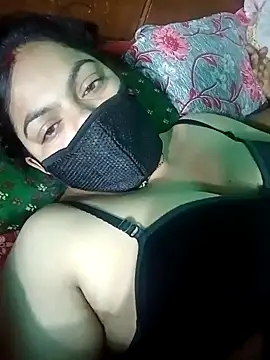 Snapshot of Lustyful_Couple chatting on January 24, 2025, 10:41 pm Lustyful Couple online show from January 24, 2025, 10:41 pm