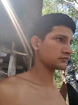 Snapshot of Valentinacuc chatting on September 21, 2025, 2:51 pm Valentinacuc online show from September 21, 2025, 2:51 pm