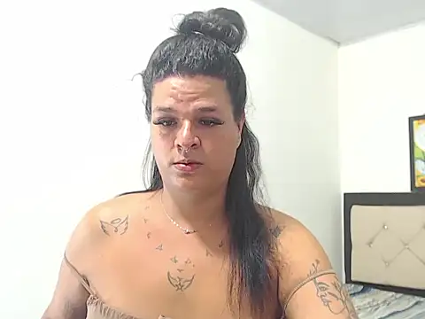 Snapshot of eloisaath chatting on February 12, 2026, 2:34 pm eloisaath online show from February 12, 2026, 2:34 pm