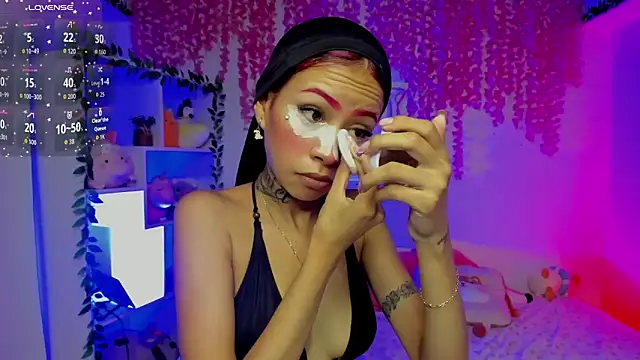 cat kitty18  online show from June 30, 2026, 6:20 pm