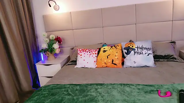 Alisha Shy online show from October 16, 2025, 10:22 pm