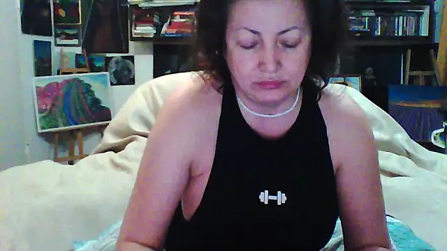 Snapshot of MariaAnaSunshine chatting on February 7, 2026, 10:57 pm MariaAnaSunshine online show from February 7, 2026, 10:57 pm