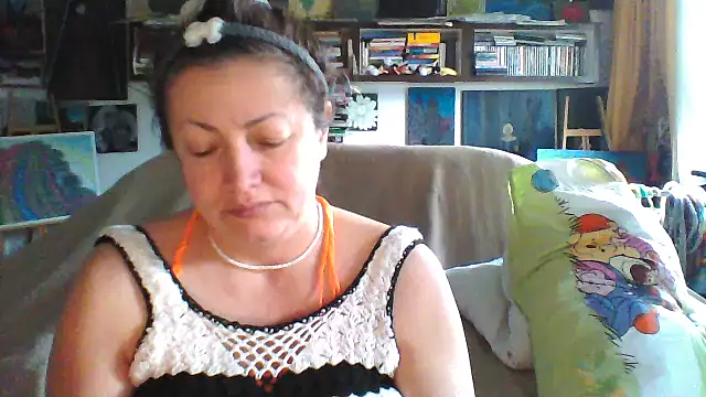 Snapshot of MariaAnaSunshine chatting on February 11, 2026, 7:46 am MariaAnaSunshine online show from February 11, 2026, 7:46 am