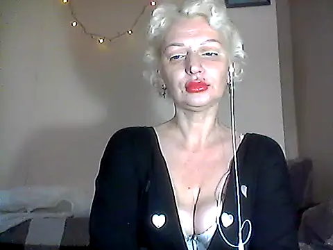 MaryJane441 online show from February 6, 2026, 9:40 pm