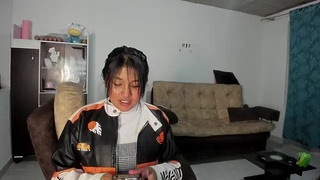 Snapshot of Nalaa_Sc chatting on November 27, 2025, 5:20 am Nalaa Sc online show from November 27, 2025, 5:20 am