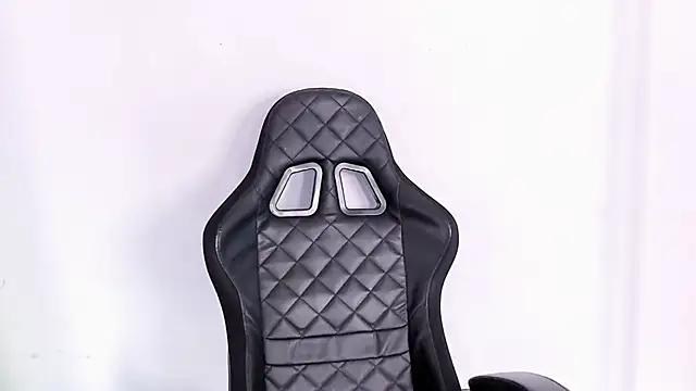 Snapshot of Dvid_Rullers chatting on October 11, 2025, 12:47 pm Dvid Rullers online show from October 11, 2025, 12:47 pm